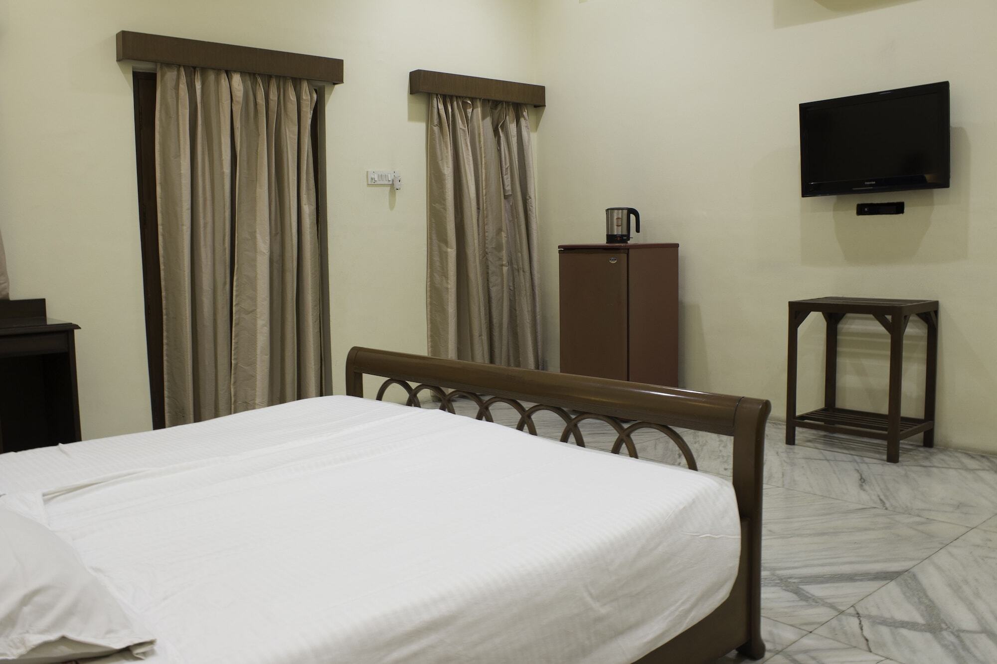 Turf Club House Otel Pune Dış mekan fotoğraf