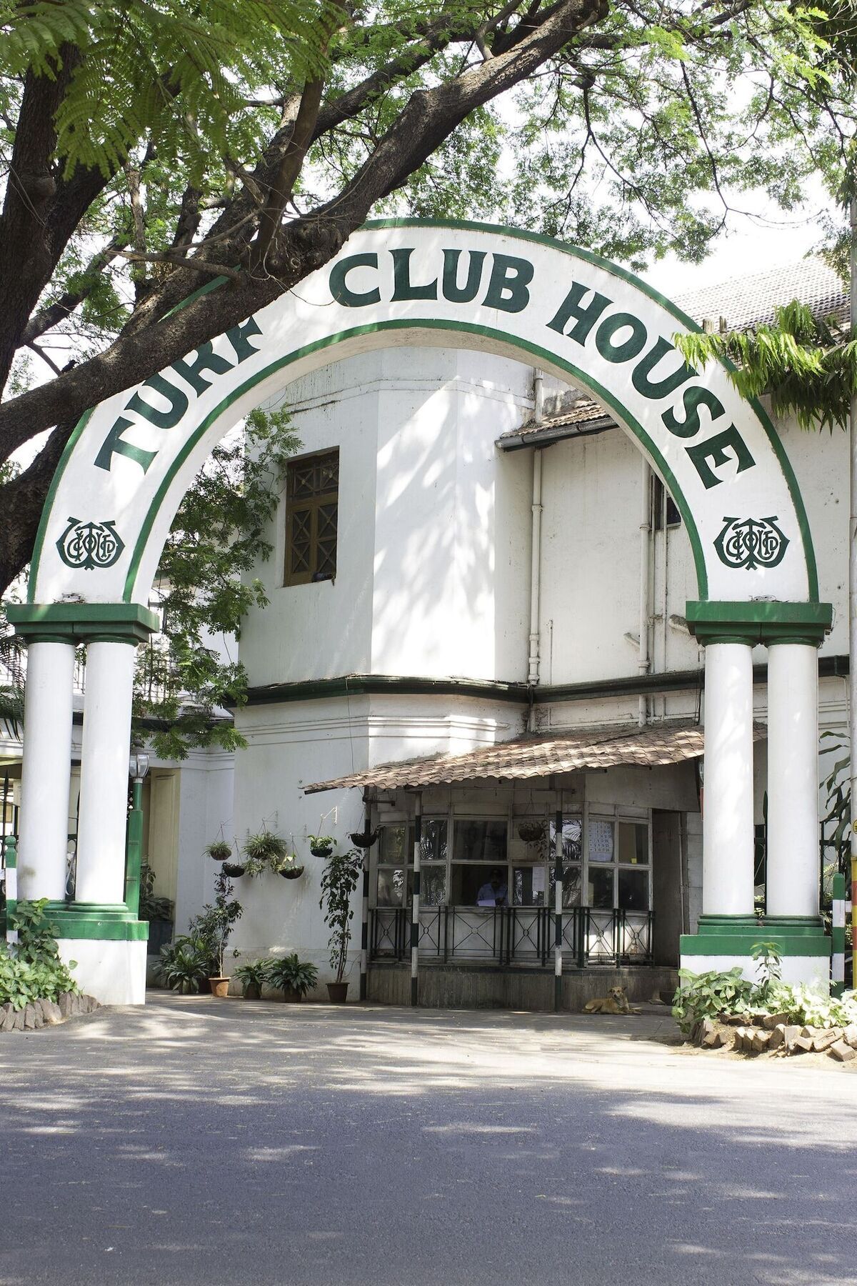 Turf Club House Otel Pune Dış mekan fotoğraf